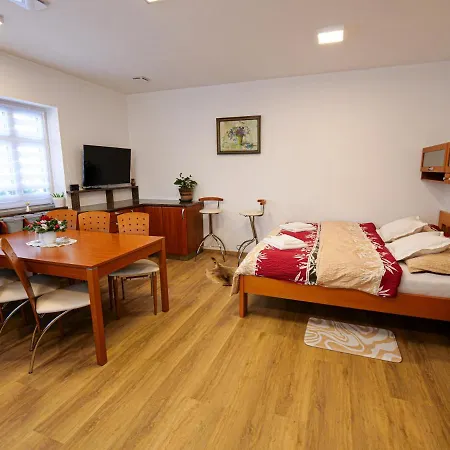 Chaloupka Na Pivovare Apartment Sec
