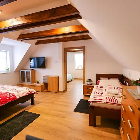 Chaloupka Na Pivovare Apartment *